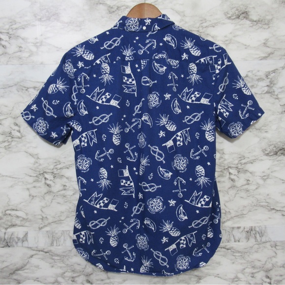 Chubbies Blue Nautical Printed Men's Popover Shirt Size Small 
Pineapple Anchor - Picture 3 of 13
